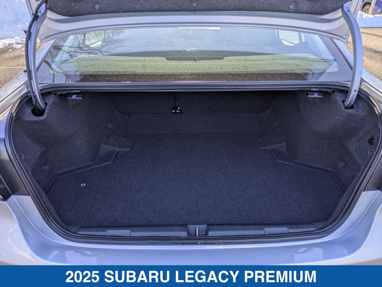Used 2025 Subaru Legacy Premium AWD/4WD image 64