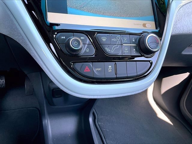Used 2021 Chevrolet Bolt LT FWD image 27