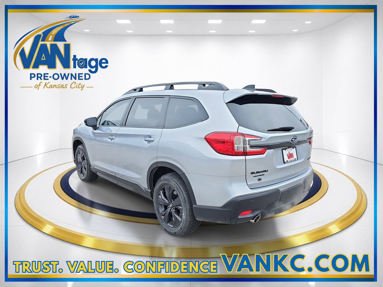 Used 2026 Subaru Ascent Premium AWD/4WD image 9