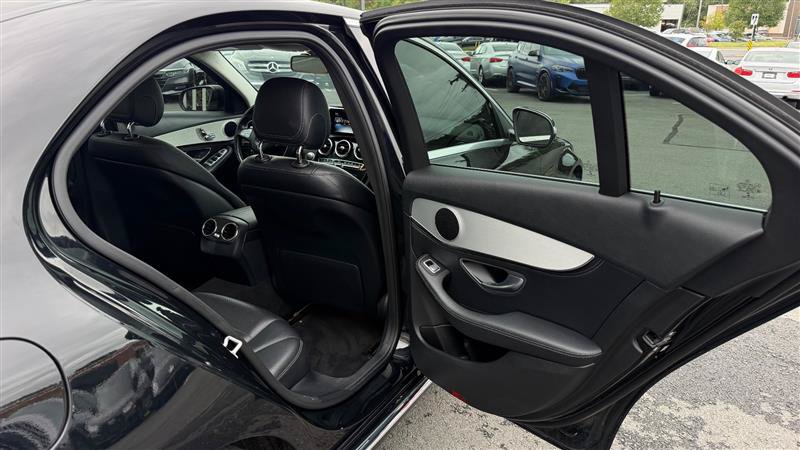 Used 2015 Mercedes-Benz C 300 Sedan image 36