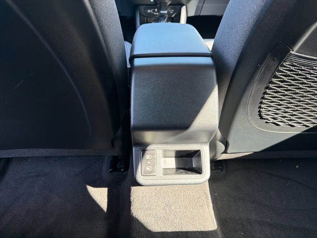 Used 2025 Kia K4 EX image 21