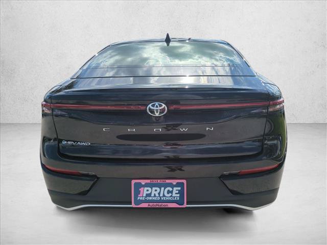 Used 2026 Toyota Crown AWD/4WD image 7