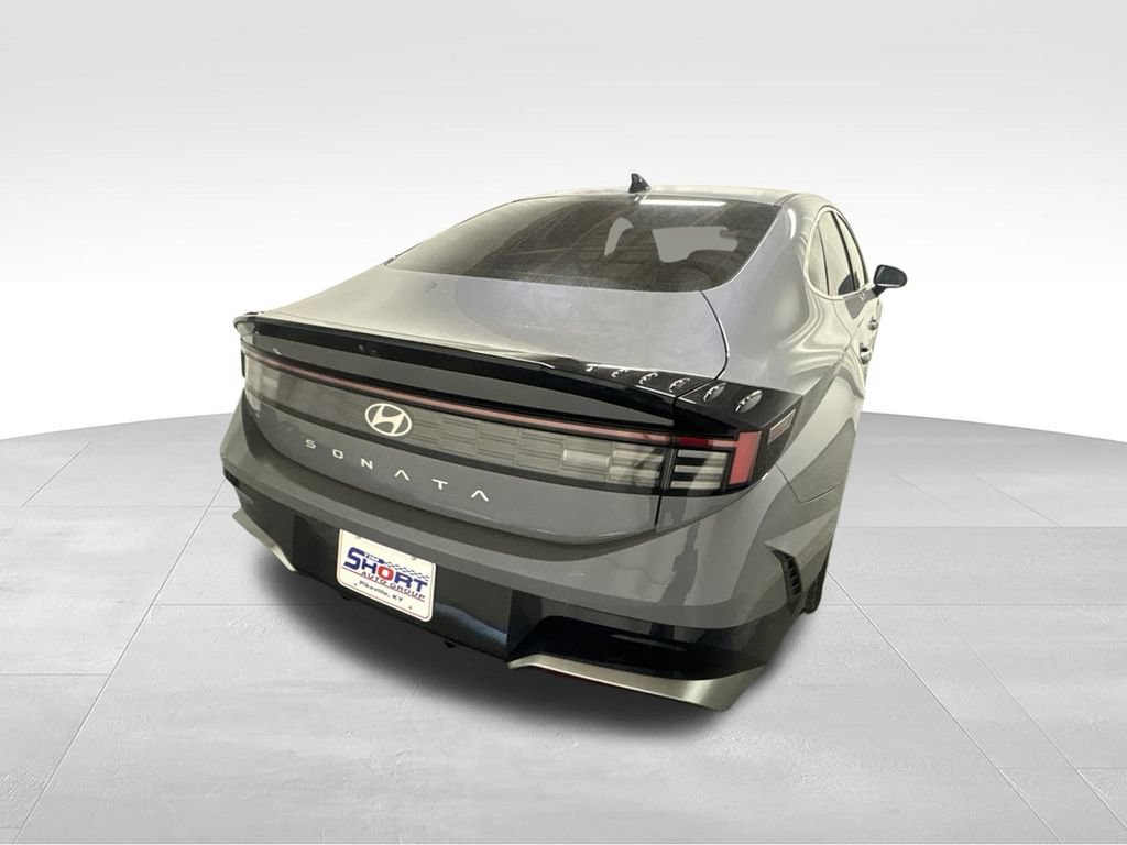Used 2024 Hyundai Sonata SEL FWD image 9