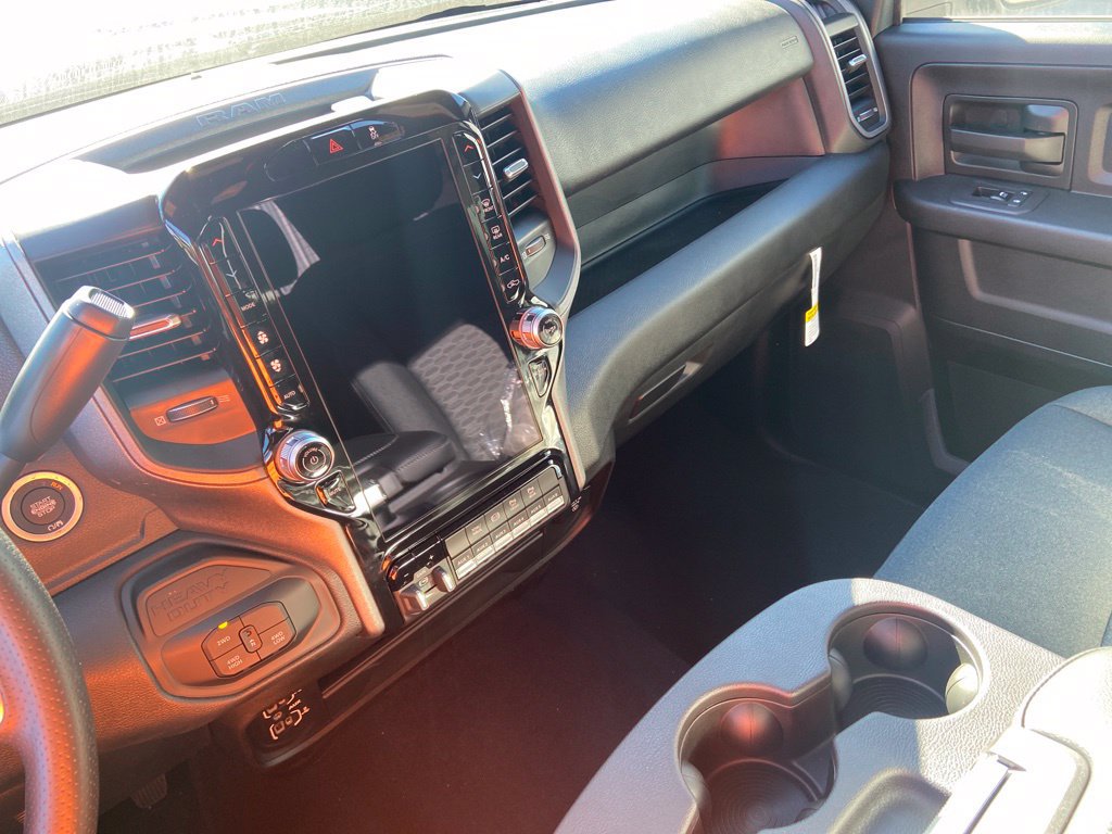 New 2027 RAM 3500 Tradesman AWD/4WD image 6