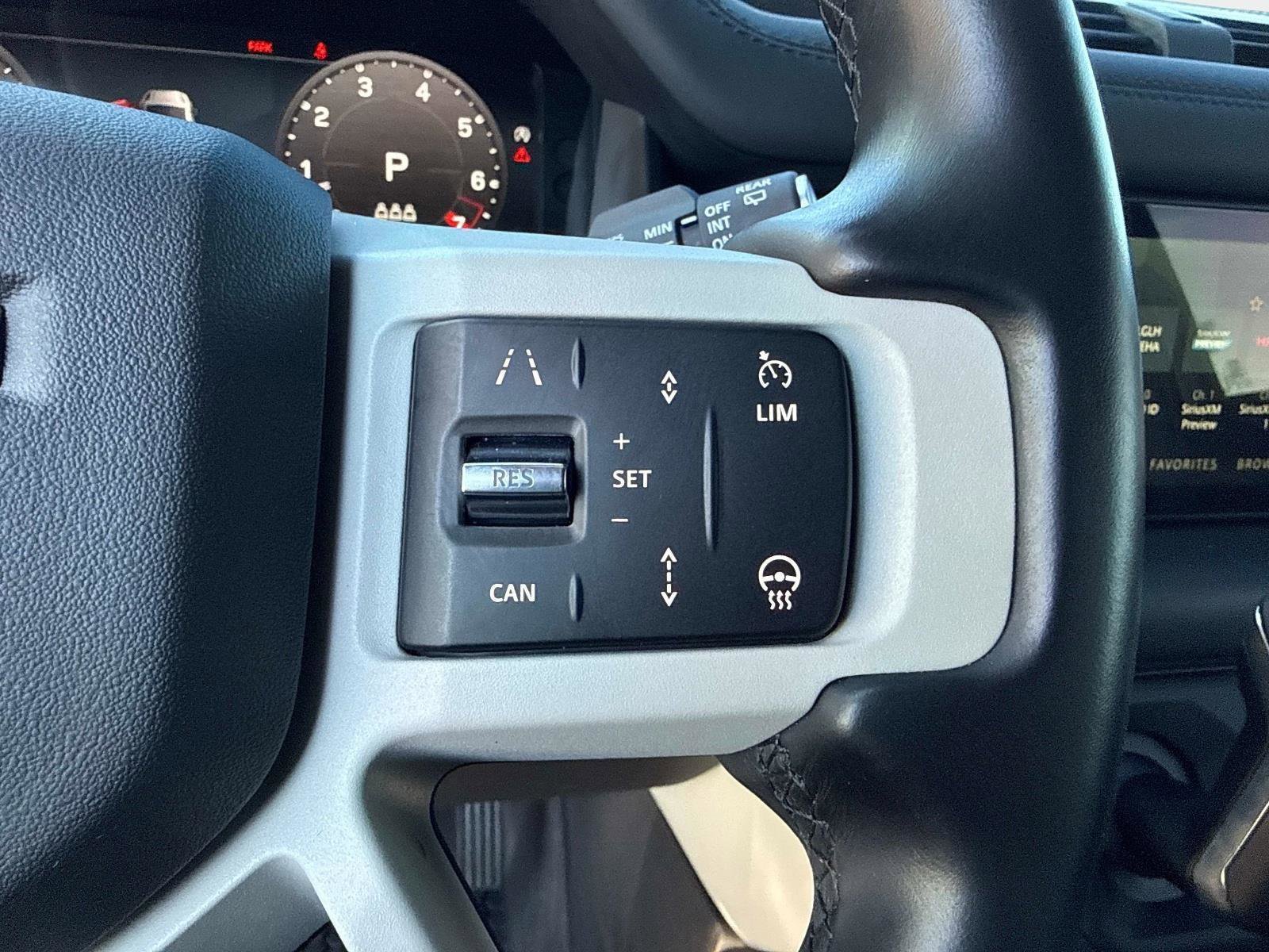 Used 2024 Land Rover Defender 90 S image 26