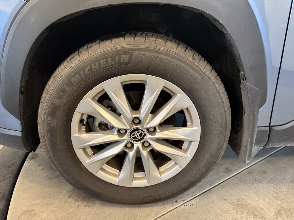 Used 2026 Toyota Corolla Cross LE w/ Cold Weather Package AWD/4WD image 24