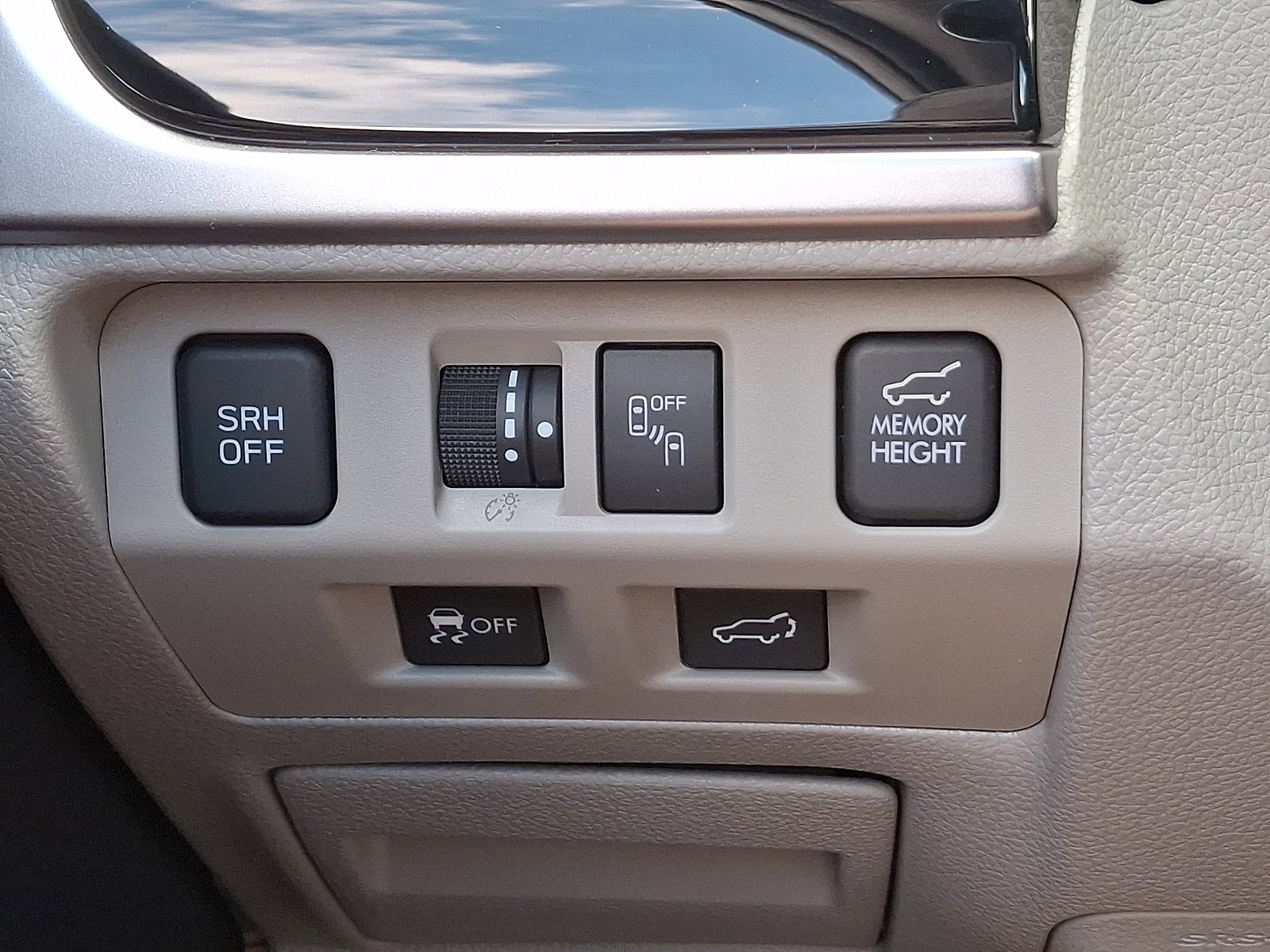Used 2018 Subaru Forester 2.5i Limited AWD/4WD image 24