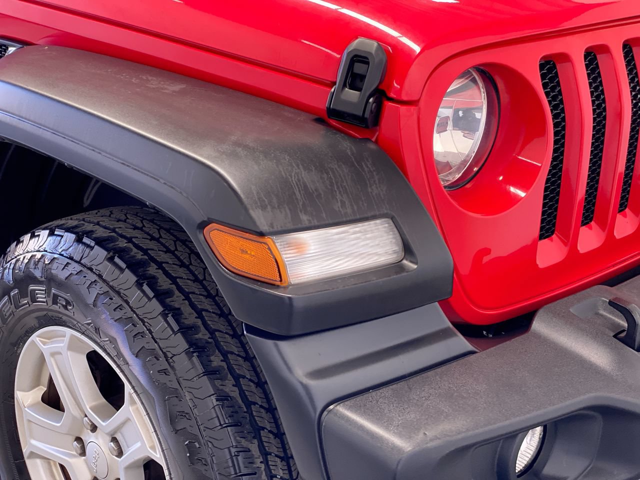Used 2022 Jeep Wrangler Unlimited Sport AWD/4WD image 11