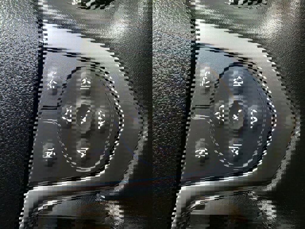 Used 2021 Chevrolet Traverse LT w/ LPO, Cargo Package image 15