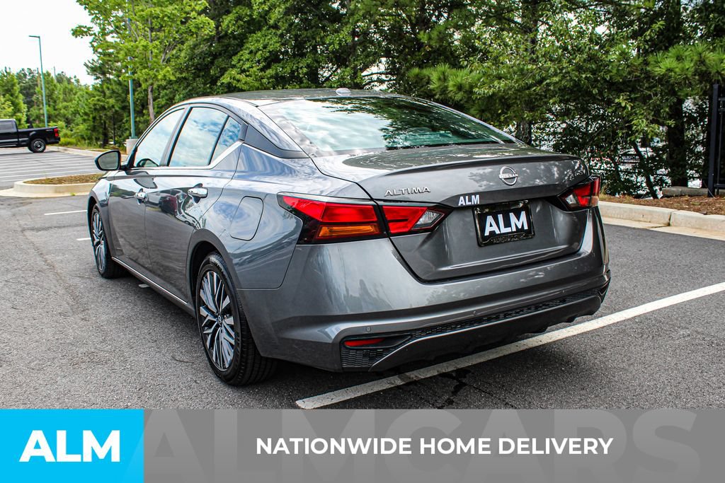 Used 2024 Nissan Altima 2.5 SV FWD image 4
