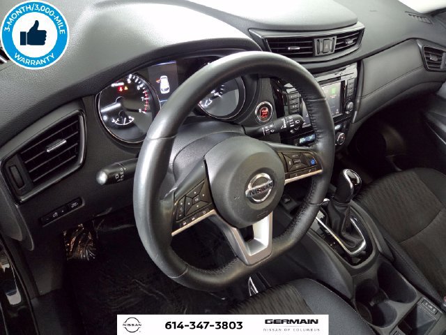 Used 2019 Nissan Rogue SV w/ Sun & Sound Touring Package AWD/4WD image 17