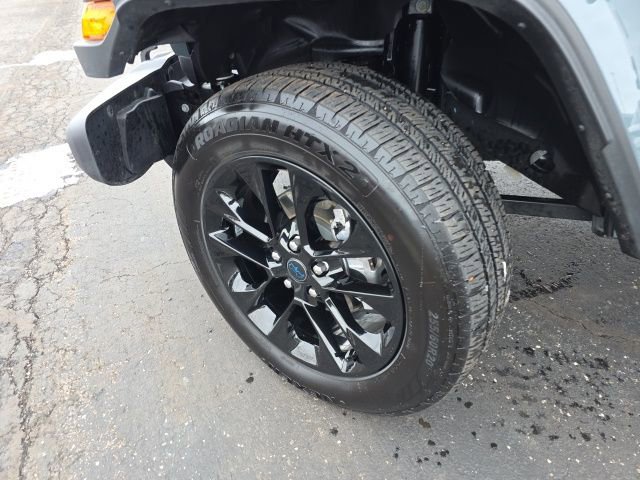 Used 2025 Jeep Wrangler Unlimited Sahara w/ Safety Group image 53