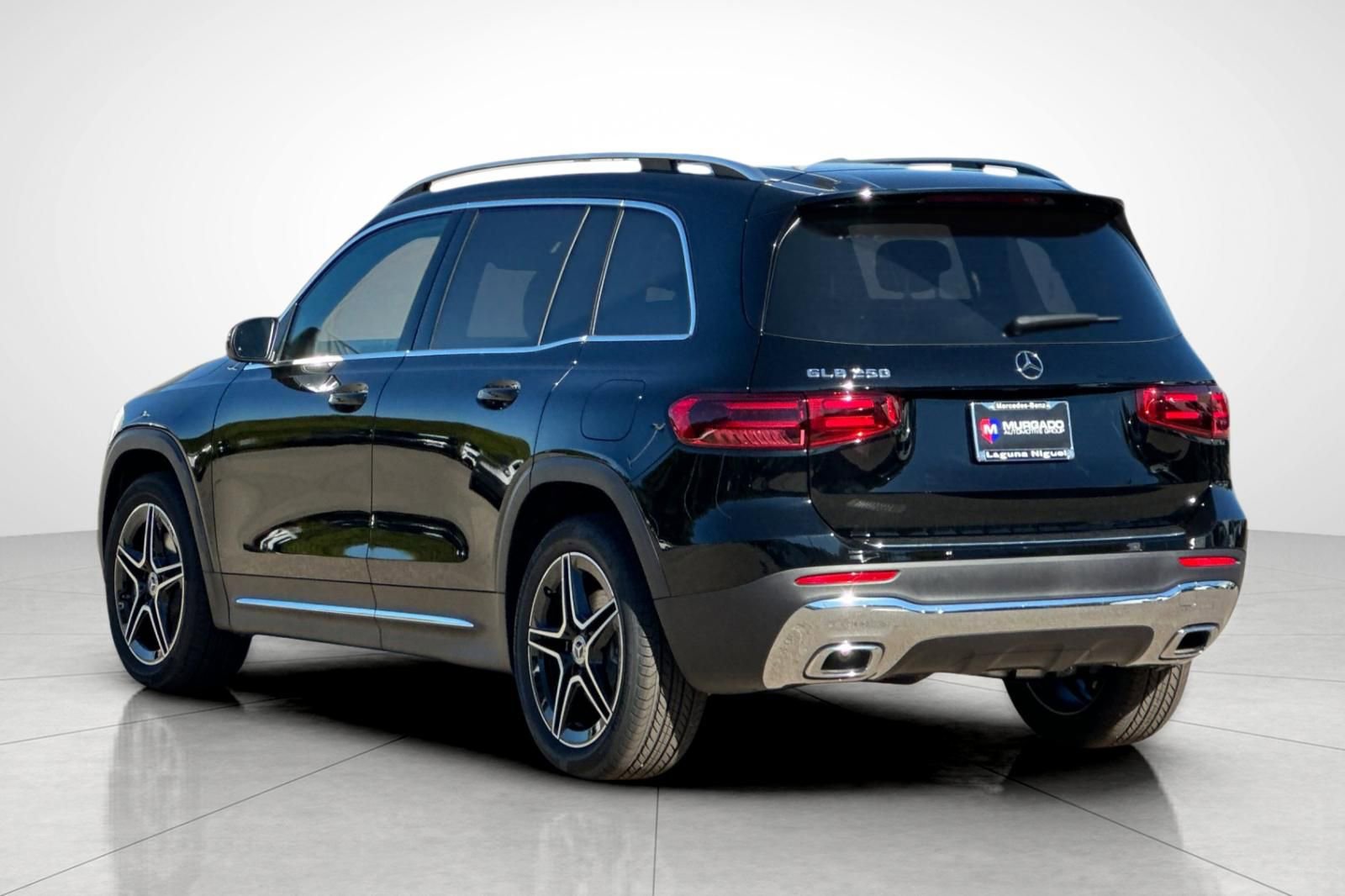 New 2026 Mercedes-Benz GLB 250 image 13