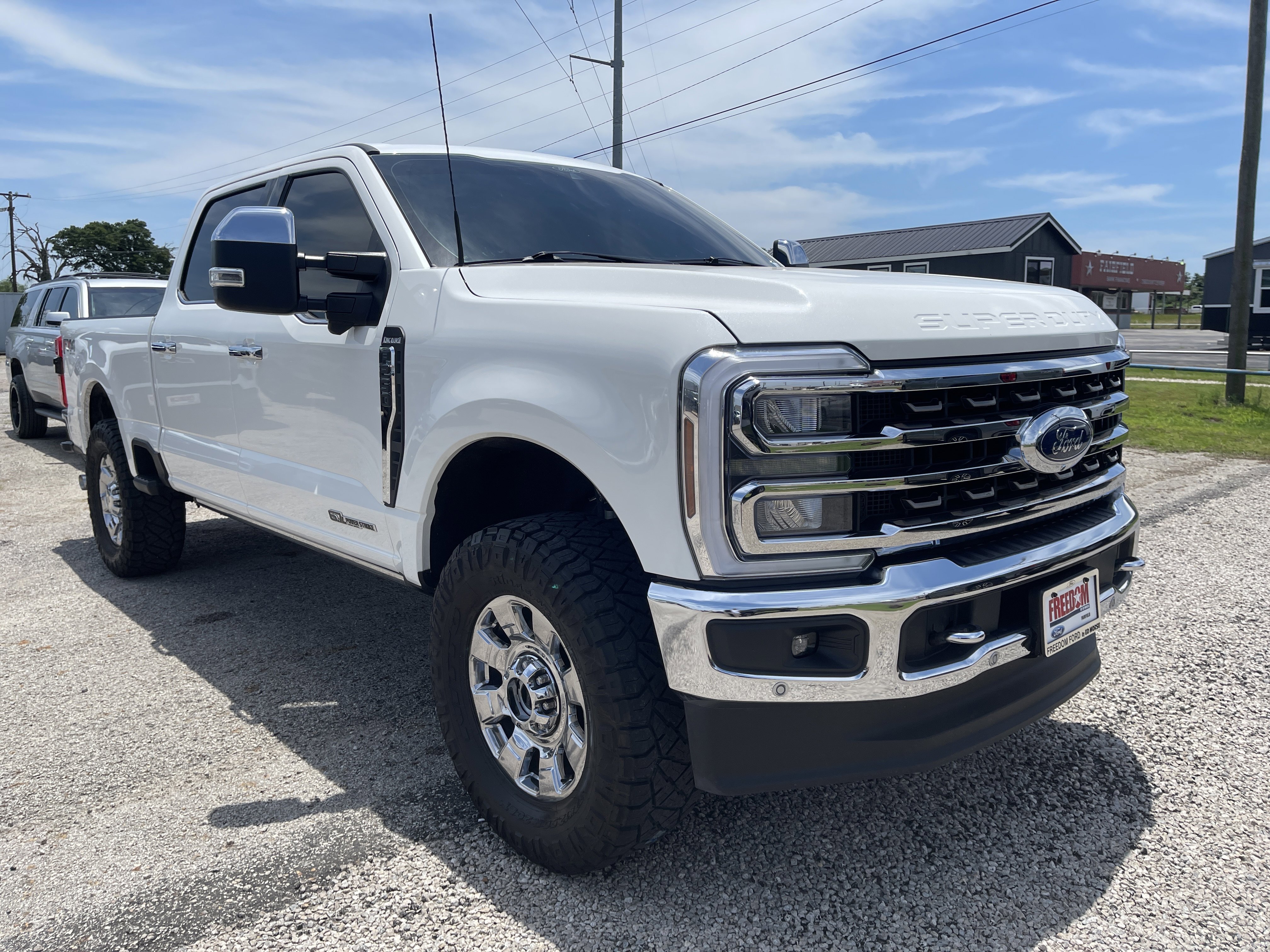 Used 2024 Ford F250 King Ranch w/ Chrome Package AWD/4WD image 2