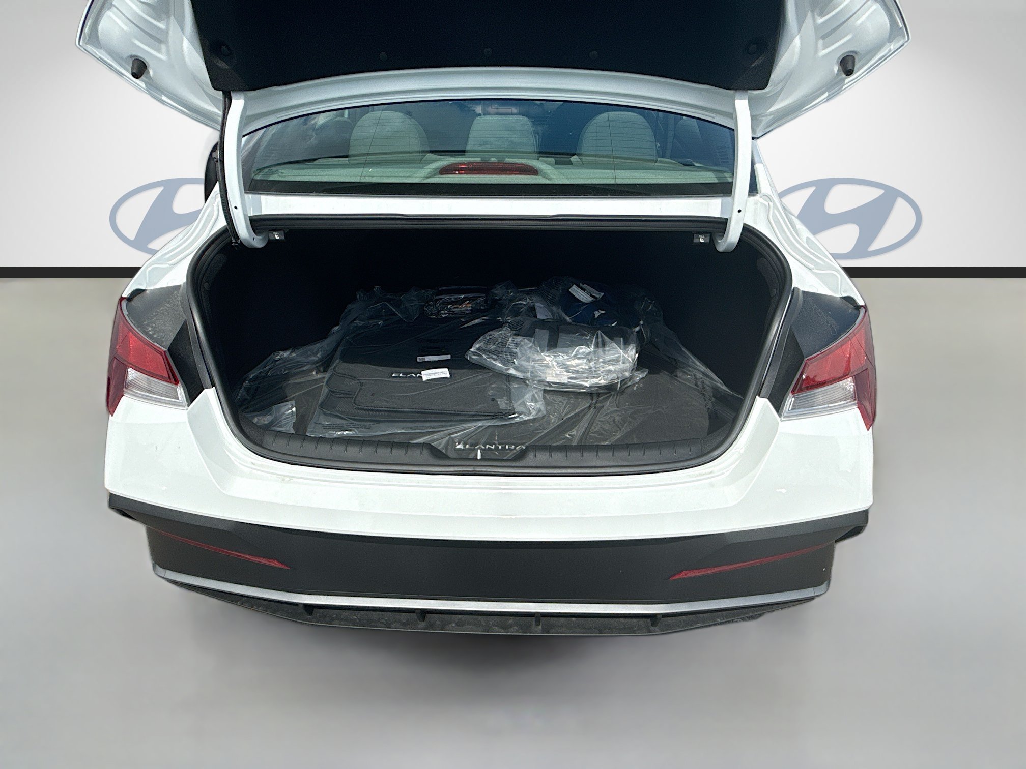 New 2026 Hyundai Elantra Sport w/ Cargo Package FWD image 18
