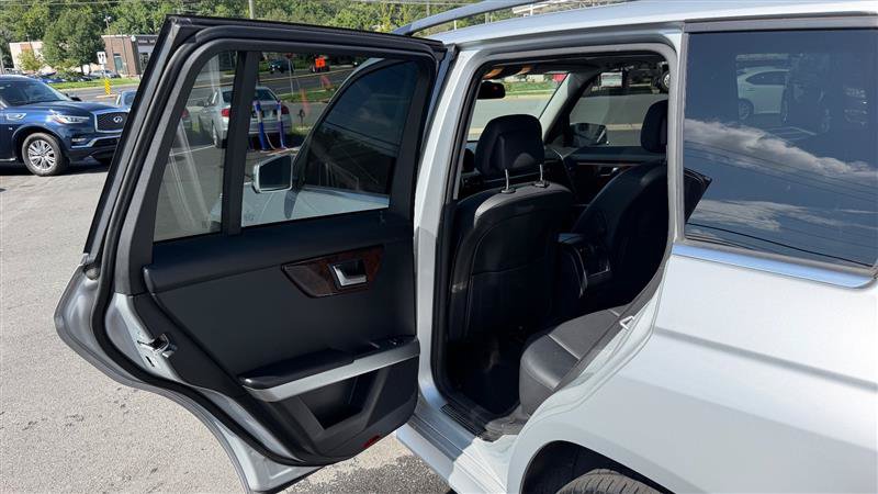 Used 2012 Mercedes-Benz GLK 350 4MATIC image 42