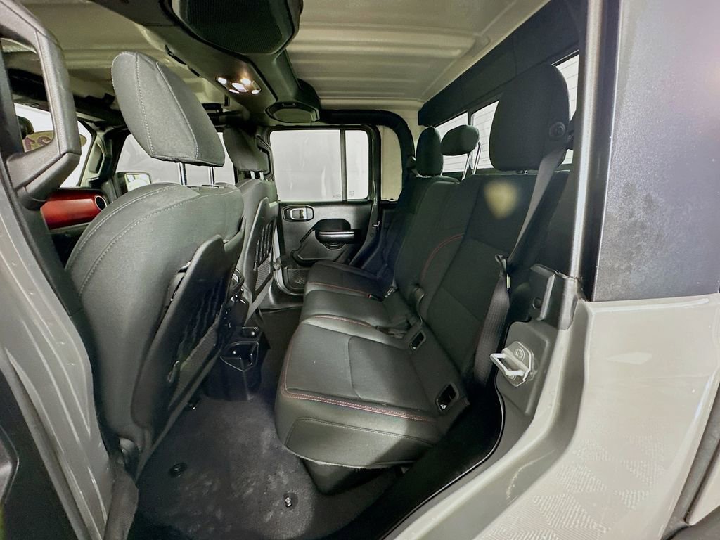 Certified 2021 Jeep Gladiator Rubicon w/ Cold Weather Group image 36