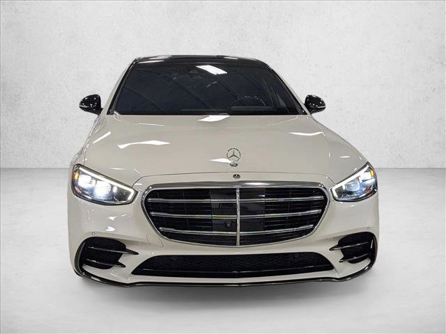Used 2022 Mercedes-Benz S 580 4MATIC Sedan video 2