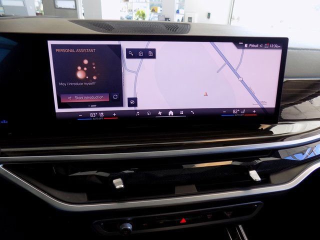 Used 2024 BMW X7 xDrive40i image 40