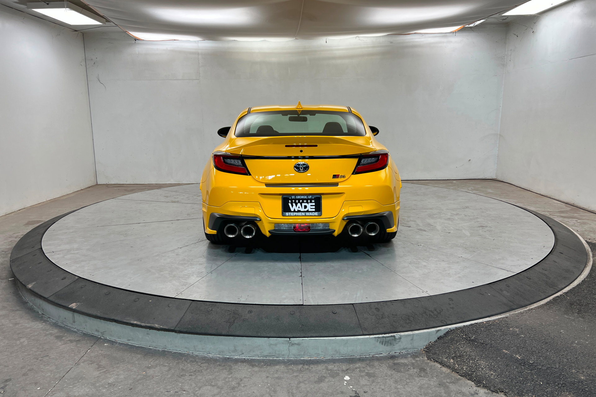 New 2026 Toyota GR86 YUZU Limited image 4