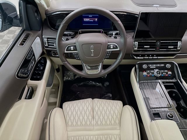 Used 2024 Lincoln Navigator L Black Label image 24