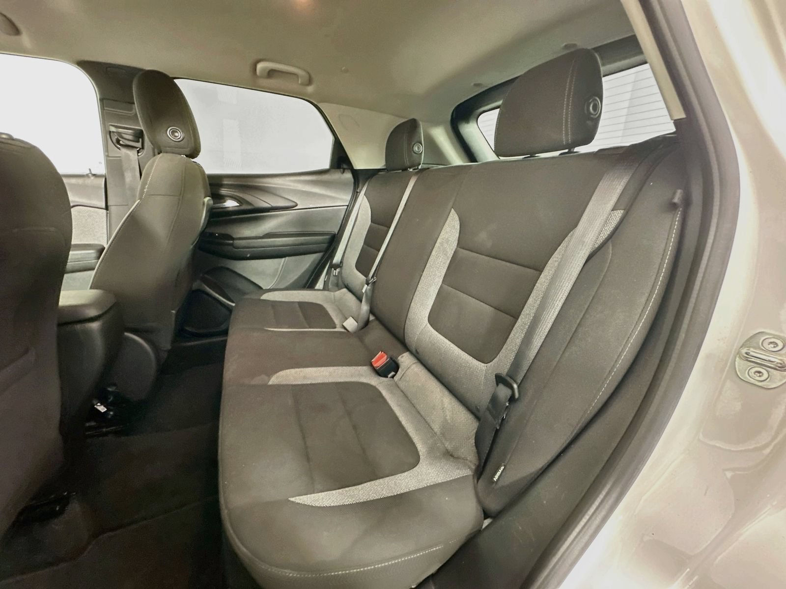Used 2023 Chevrolet TrailBlazer LT AWD/4WD image 25