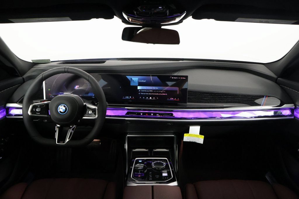 New 2026 BMW i7 eDrive50 w/ M Sport Package RWD image 4