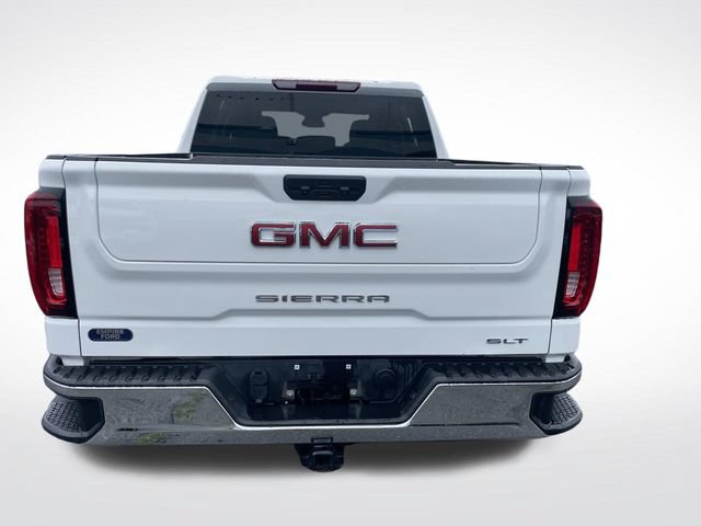 Used 2025 GMC Sierra 1500 SLT AWD/4WD image 4