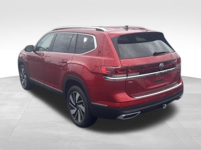 Used 2024 Volkswagen Atlas SEL AWD/4WD image 4