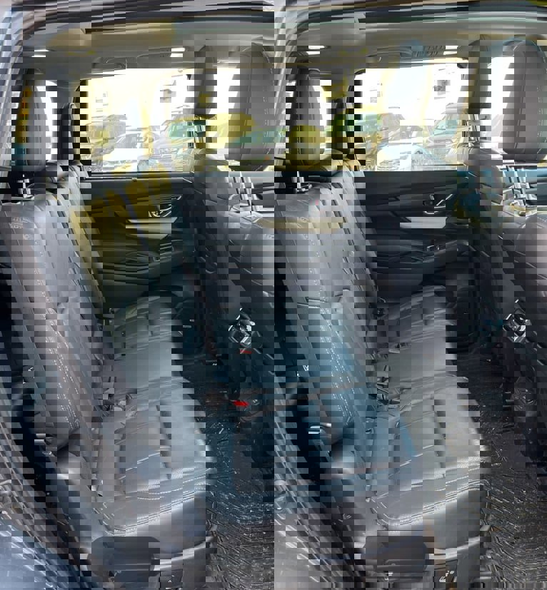 Used 2022 Subaru Ascent Limited w/ Technology Package image 20