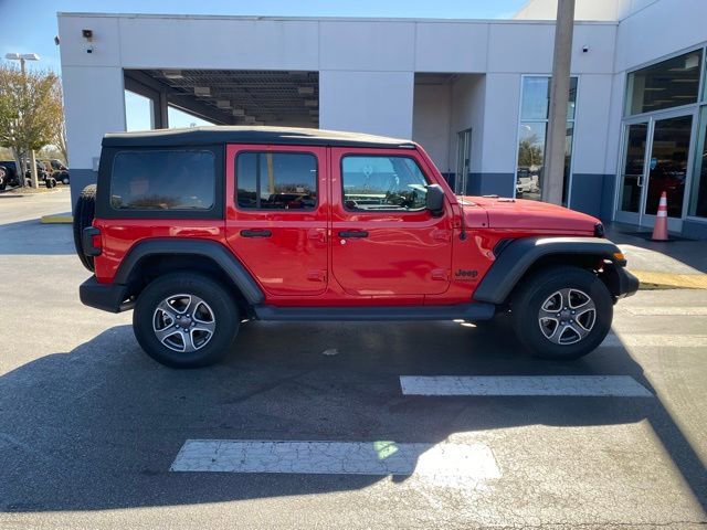 Used 2022 Jeep Wrangler Unlimited Sport image 11