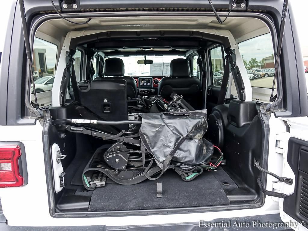 Used 2019 Jeep Wrangler Unlimited Rubicon w/ Dual Top Group AWD/4WD image 20