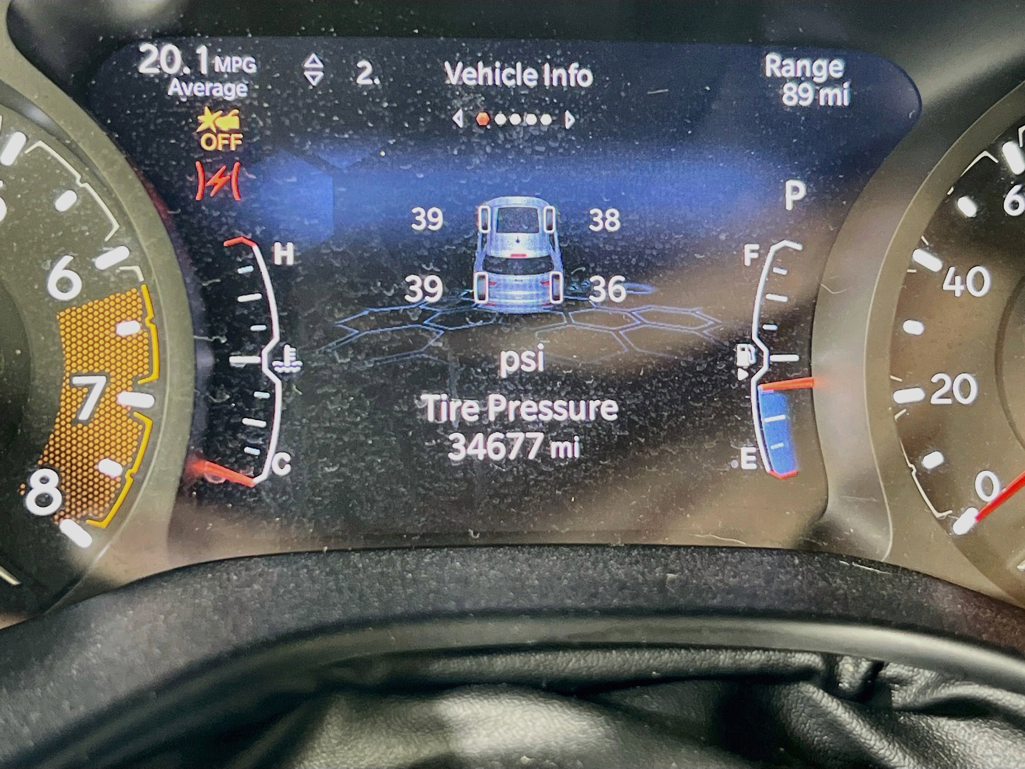 Used 2022 Jeep Compass Latitude w/ Sun and Sound Group AWD/4WD image 12