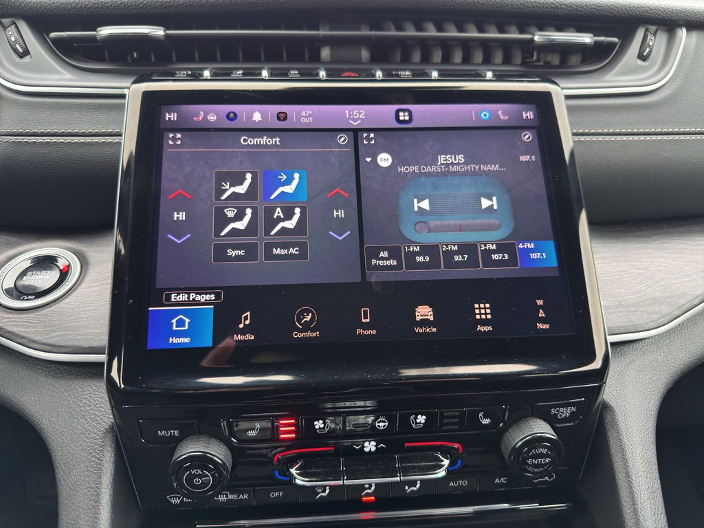 Used 2024 Jeep Grand Cherokee L Limited w/ Luxury Tech Group II image 20