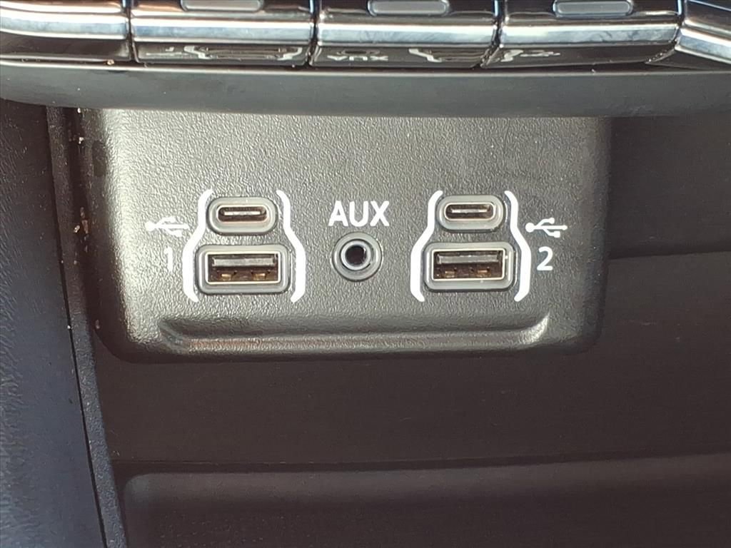 Used 2023 Dodge Durango GT image 20