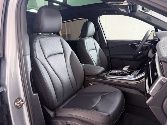 Certified 2023 Audi Q7 2.0T Premium Plus w/ Premium Plus Package AWD/4WD image 25