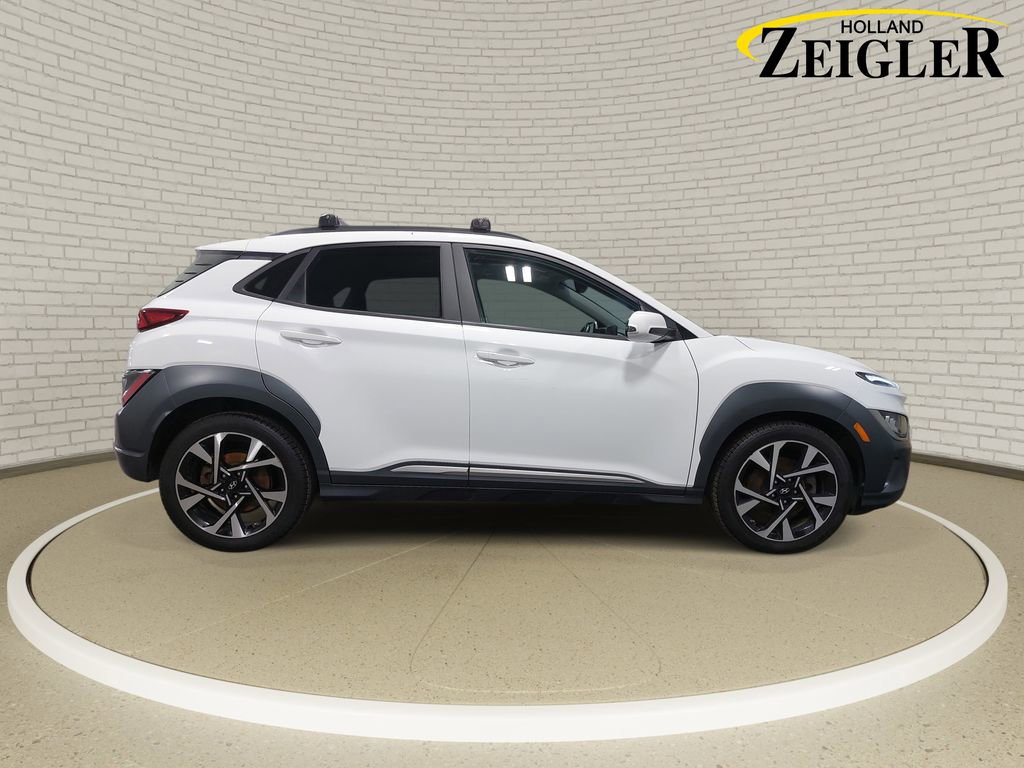 Used 2022 Hyundai Kona Limited AWD/4WD image 4