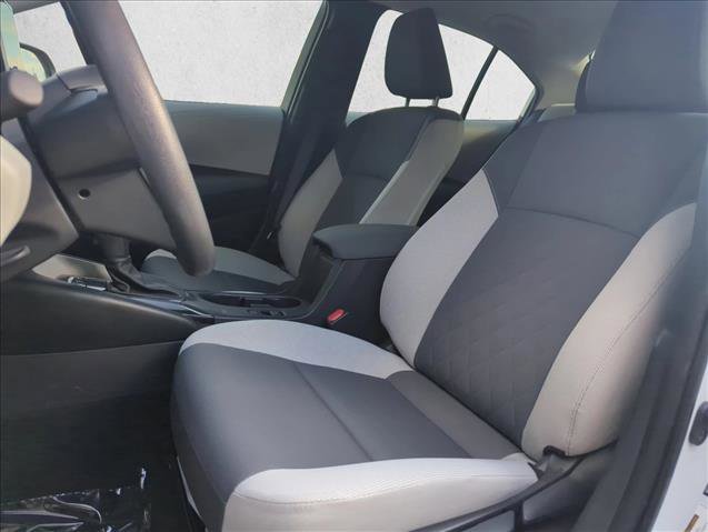 Used 2025 Toyota Corolla LE image 18