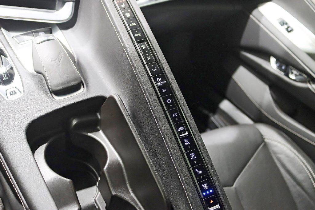 Used 2020 Chevrolet Corvette Stingray Preferred Cpe w/ 2LT Preferred Equipment Group RWD image 25