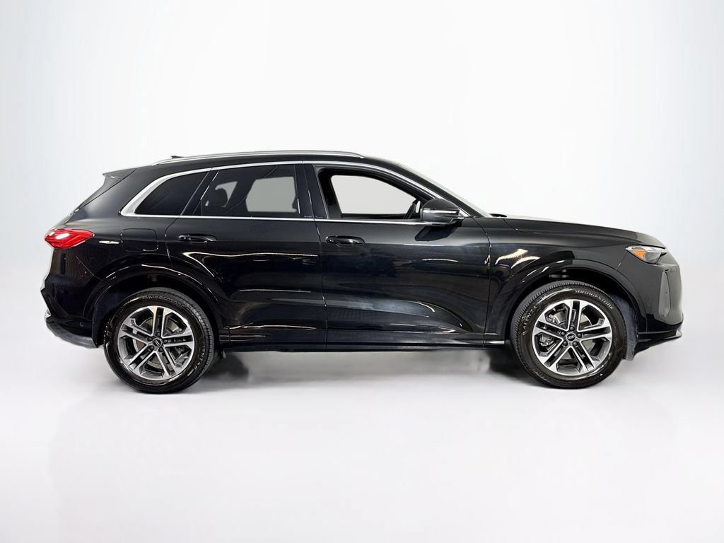 Used 2025 Audi Q5 Premium w/ Convenience Package AWD/4WD image 6