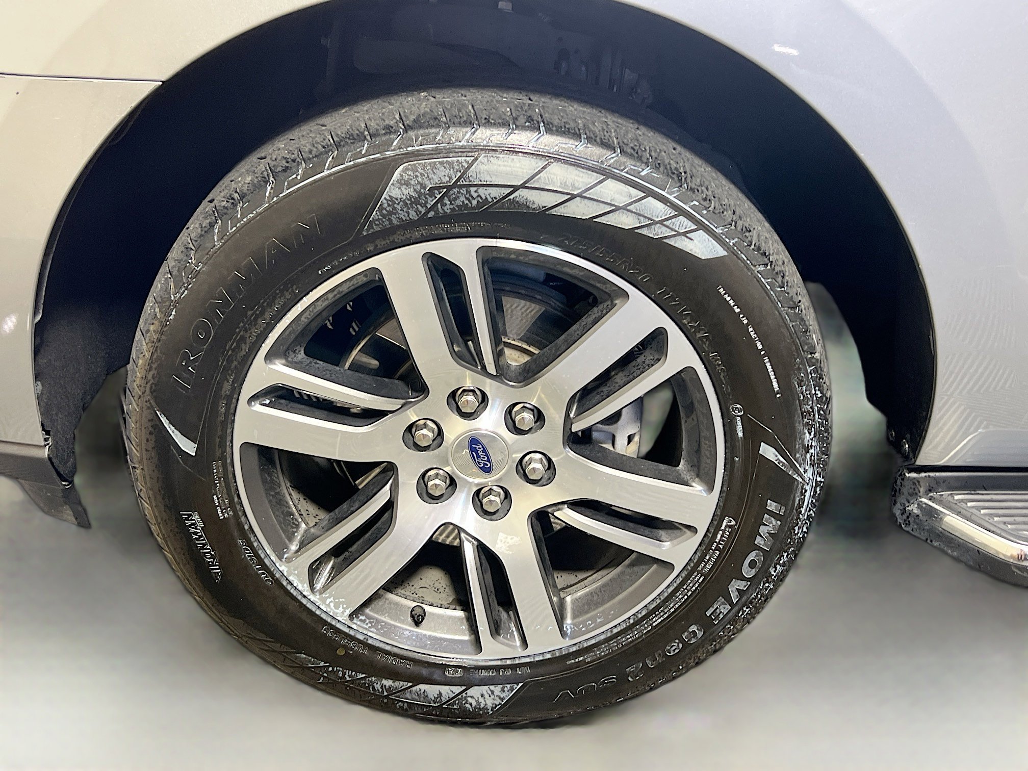 Used 2023 Ford Expedition Limited RWD image 13