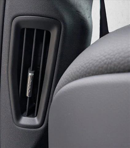 Used 2025 Volvo V60 B5 Cross Country Plus image 18