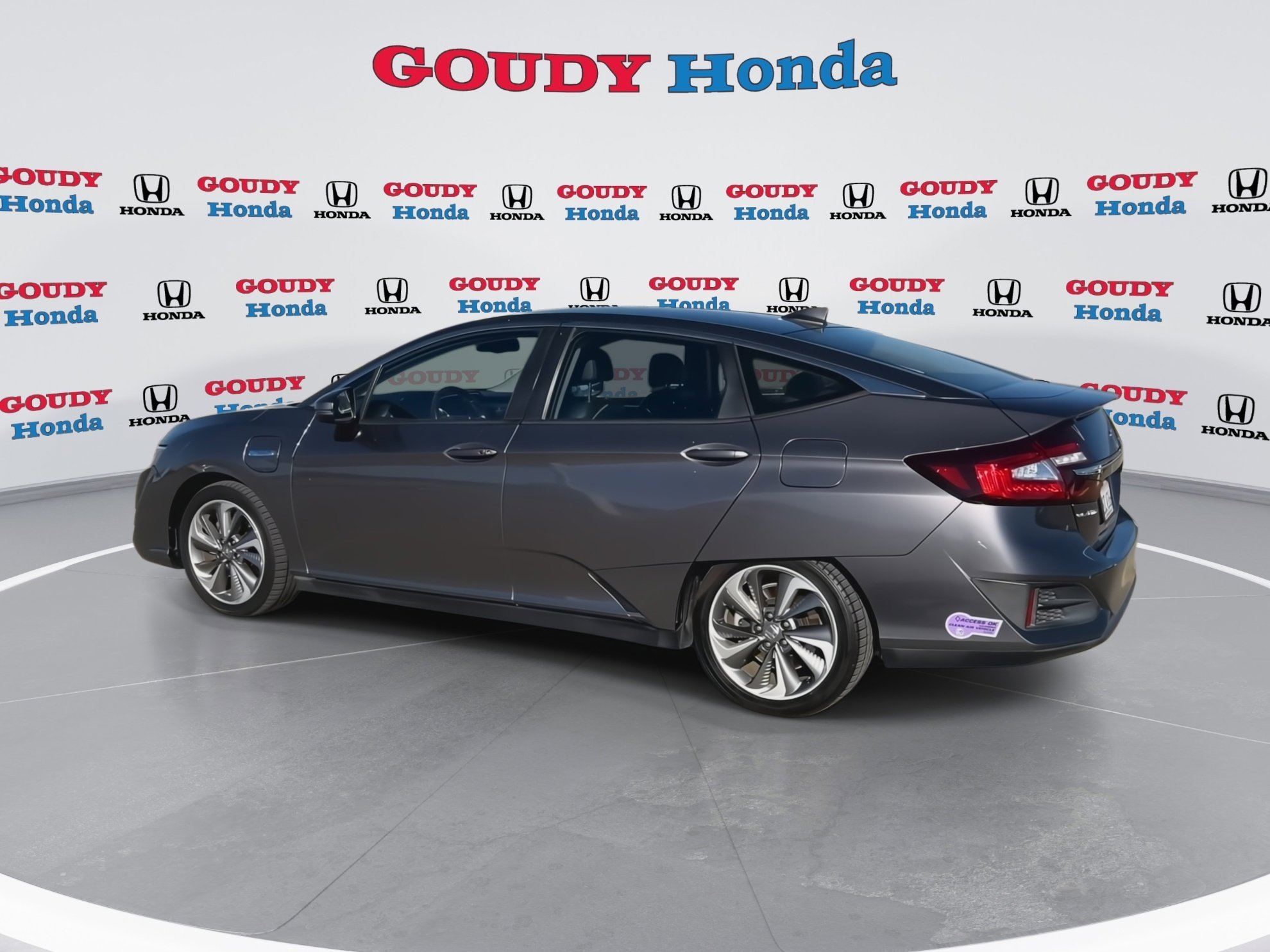 Used 2018 Honda Clarity Touring image 6