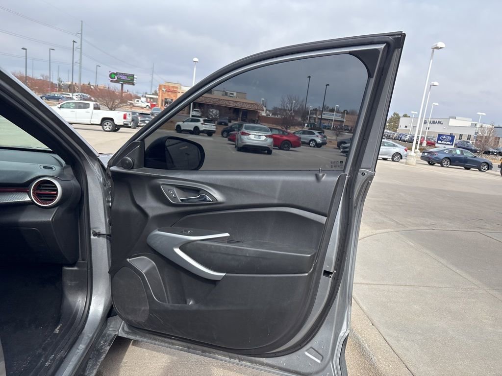 Used 2024 Chevrolet Trax RS w/ Driver Confidence Package image 20