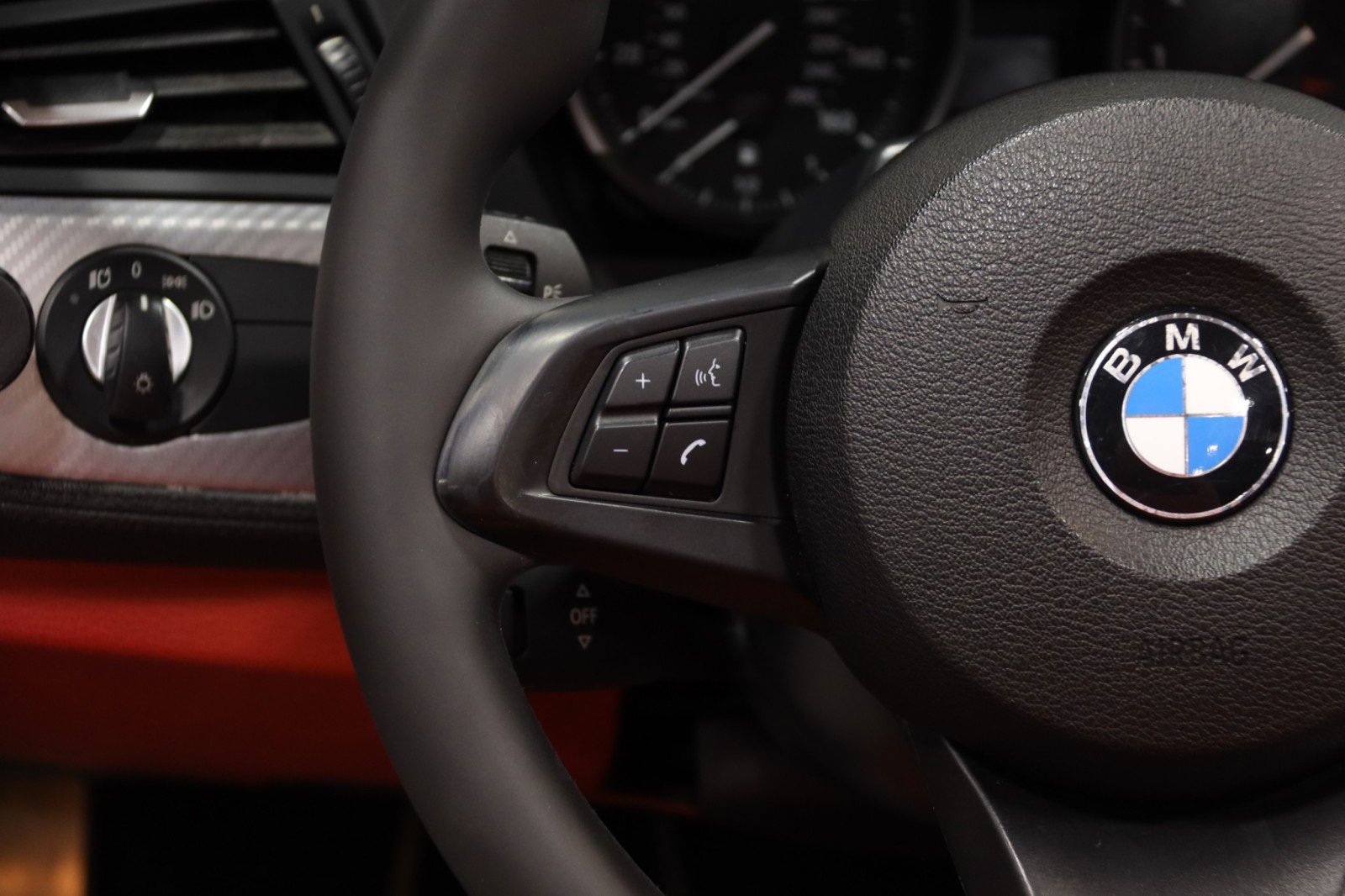 Used 2012 BMW Z4 sDrive28i w/ M Sport Pkg image 47