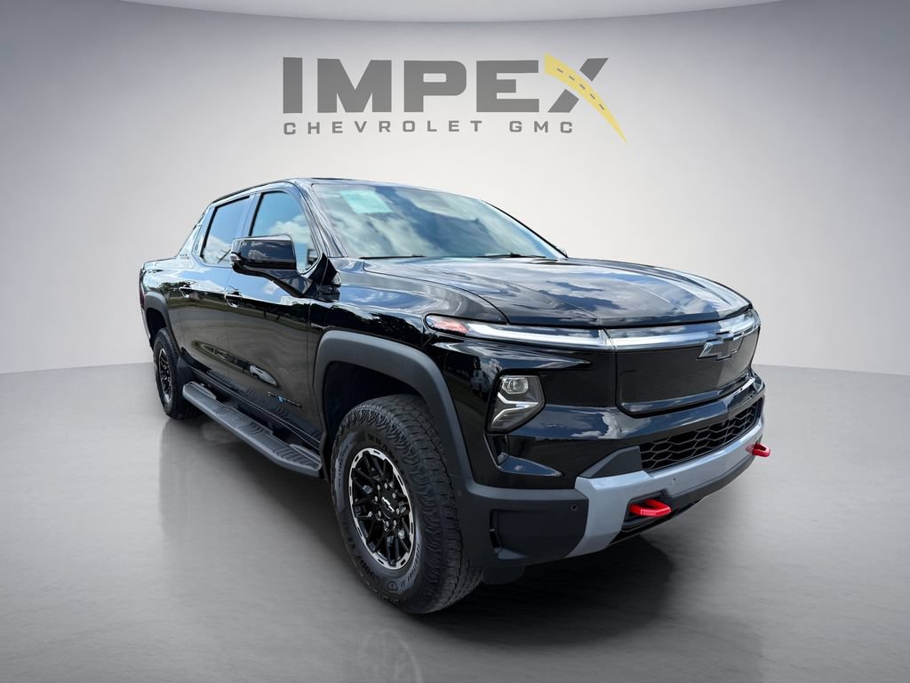 Used 2026 Chevrolet Silverado EV Trail Boss AWD/4WD image 7