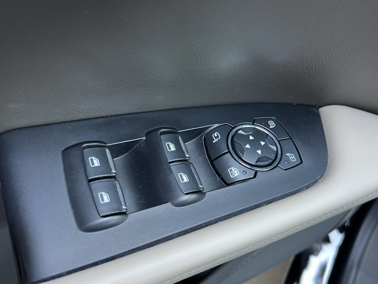 Used 2022 Lincoln Nautilus Reserve image 33