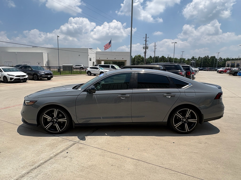 Used 2023 Honda Accord Sport image 5