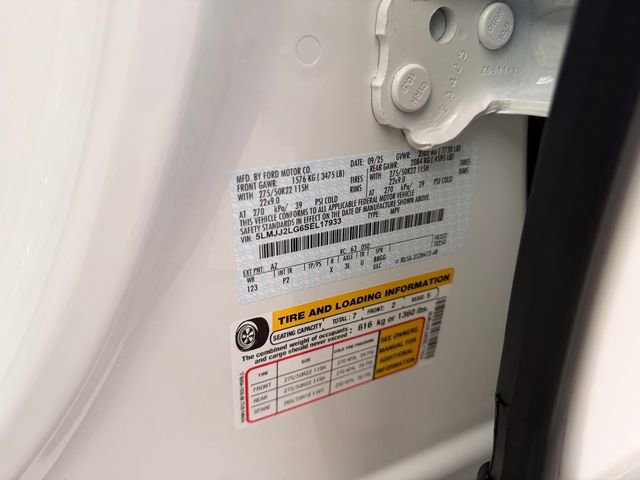 New 2025 Lincoln Navigator Reserve w/ Jet Appearance Package image 39