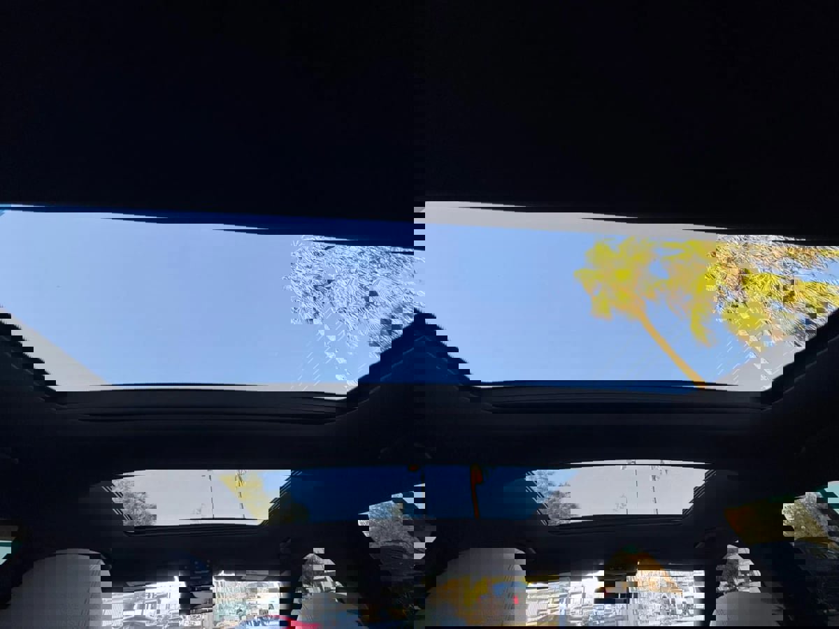 Used 2018 Mercedes-Benz E 300 image 54